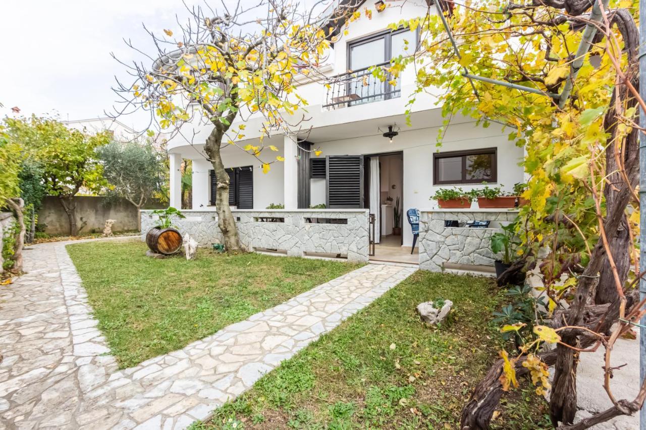 Apartments Sucur With Terrace Baška Buitenkant foto